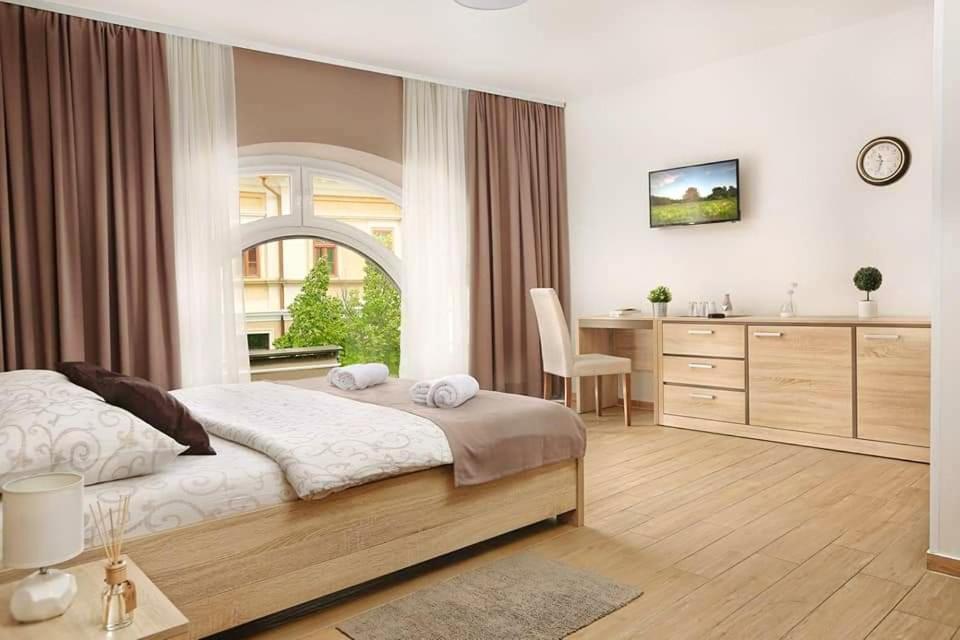 Centar Lux 2 Hostel Zrenjanin Luaran gambar