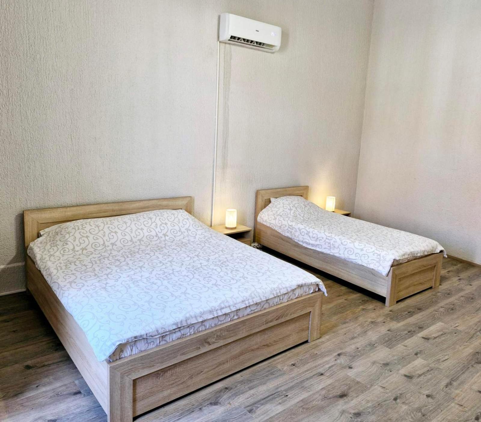 Centar Lux 2 Hostel Zrenjanin Luaran gambar