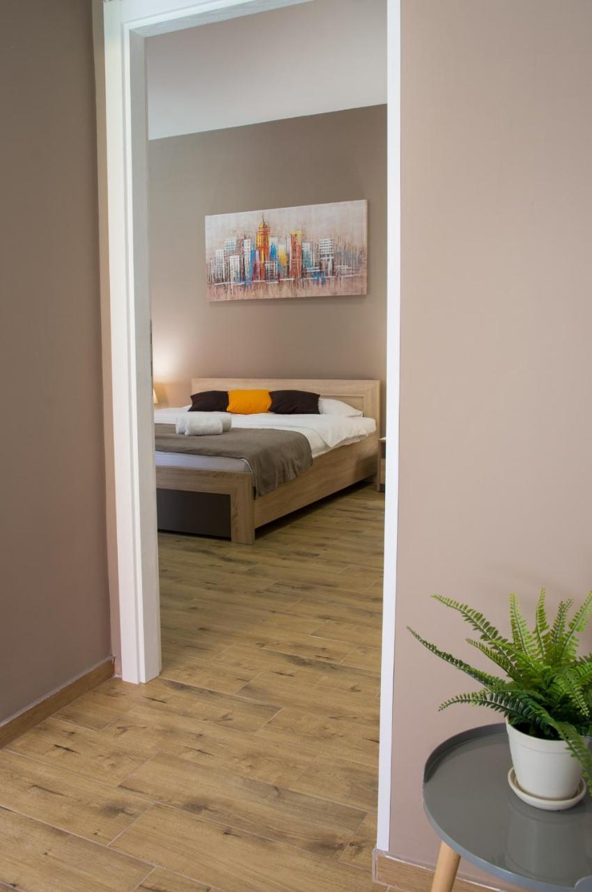 Centar Lux 2 Hostel Zrenjanin Luaran gambar