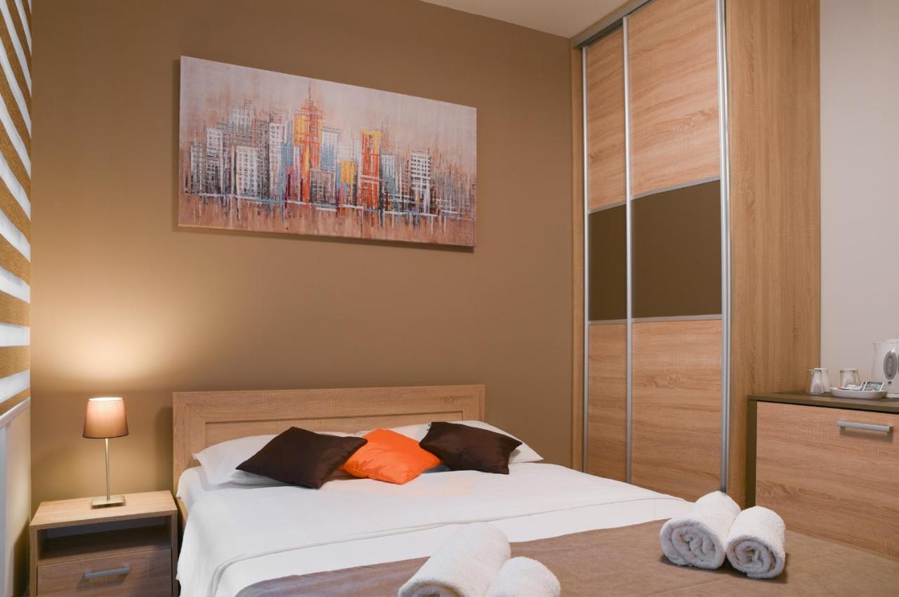 Centar Lux 2 Hostel Zrenjanin Luaran gambar
